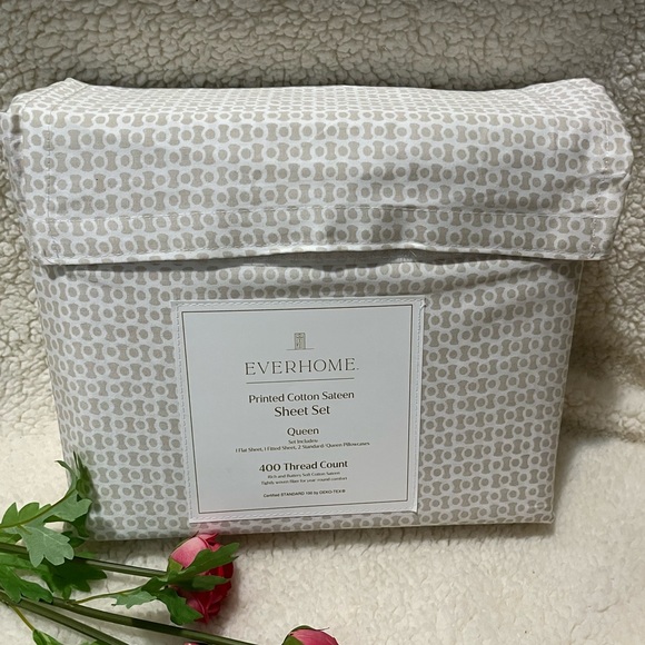 Everhome/Bed Bath Beyond Other - EVERHOME QUEEN SIZE SATEEN SHEET SET WHITE/TAN NWT!